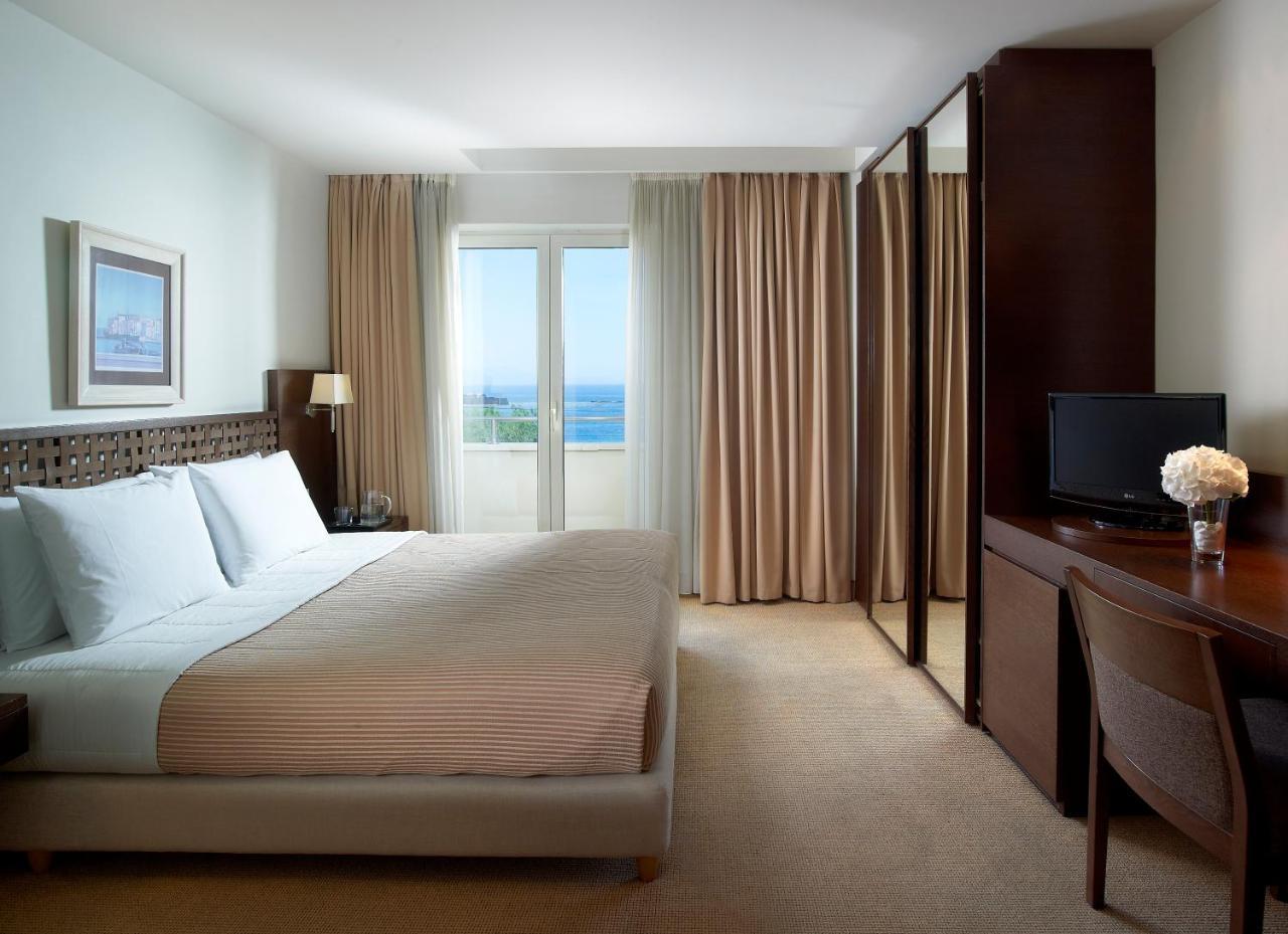 Irida Hotel 3 *