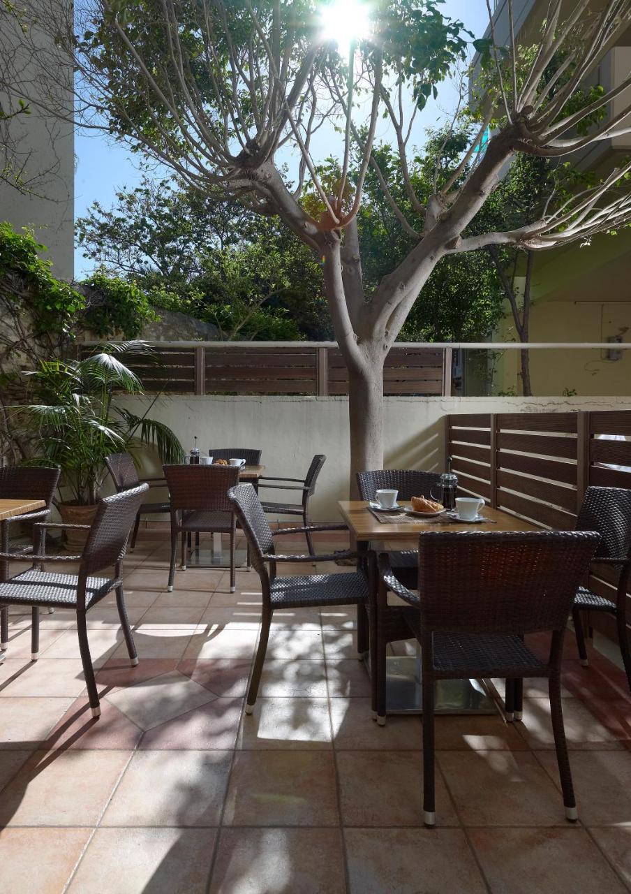 Irida Hotel 3 *
