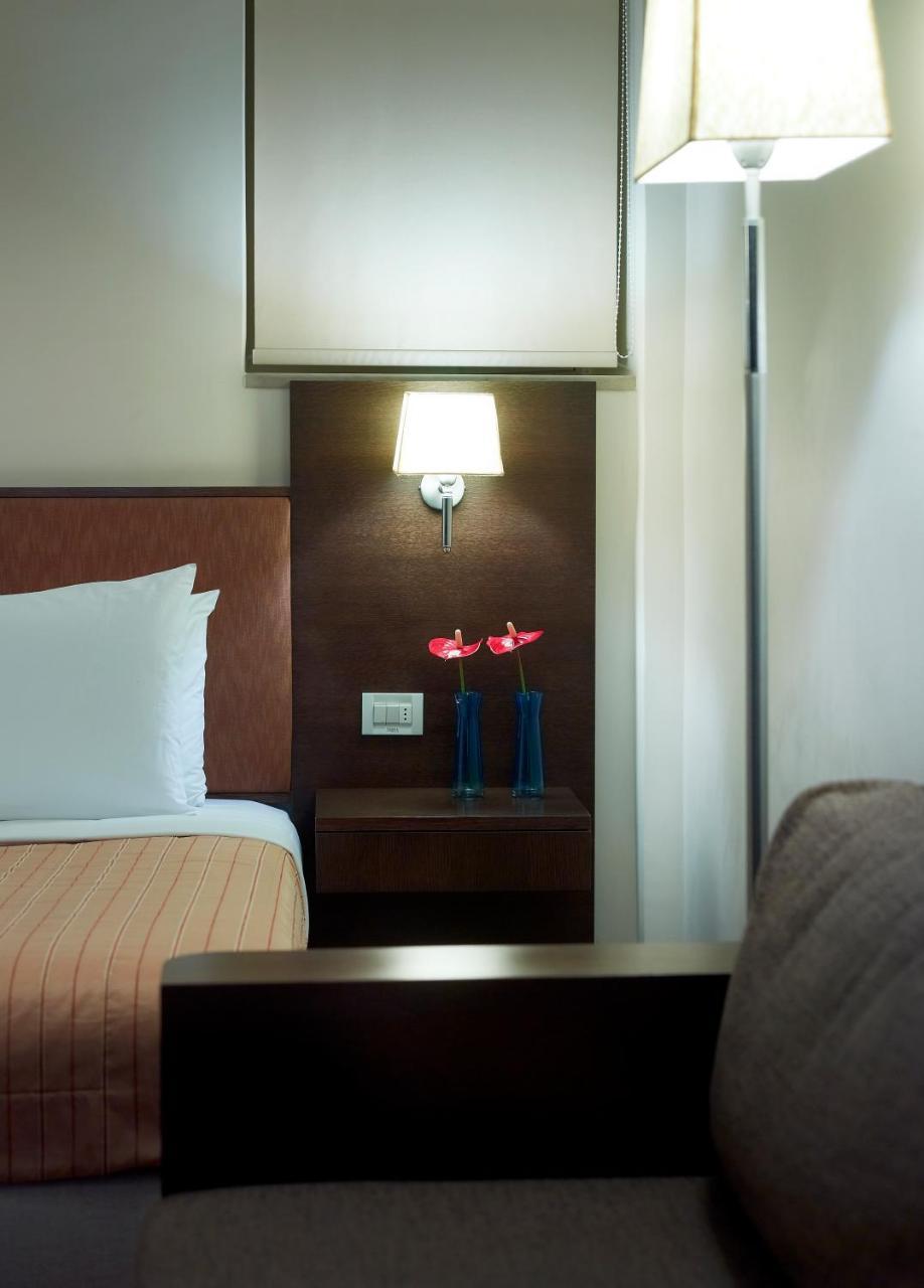 Irida Hotel 3 *
