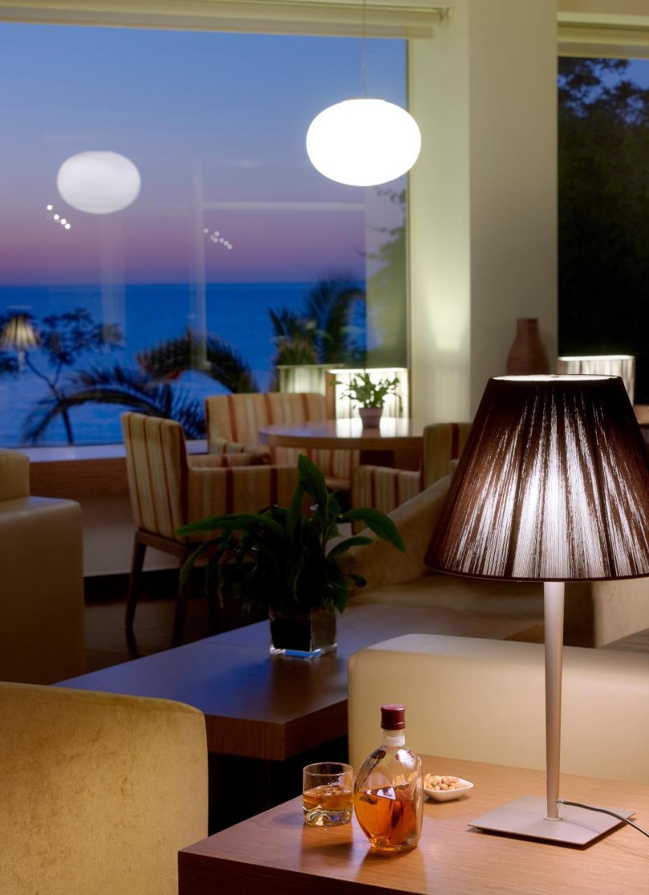 Irida Hotel 3 *