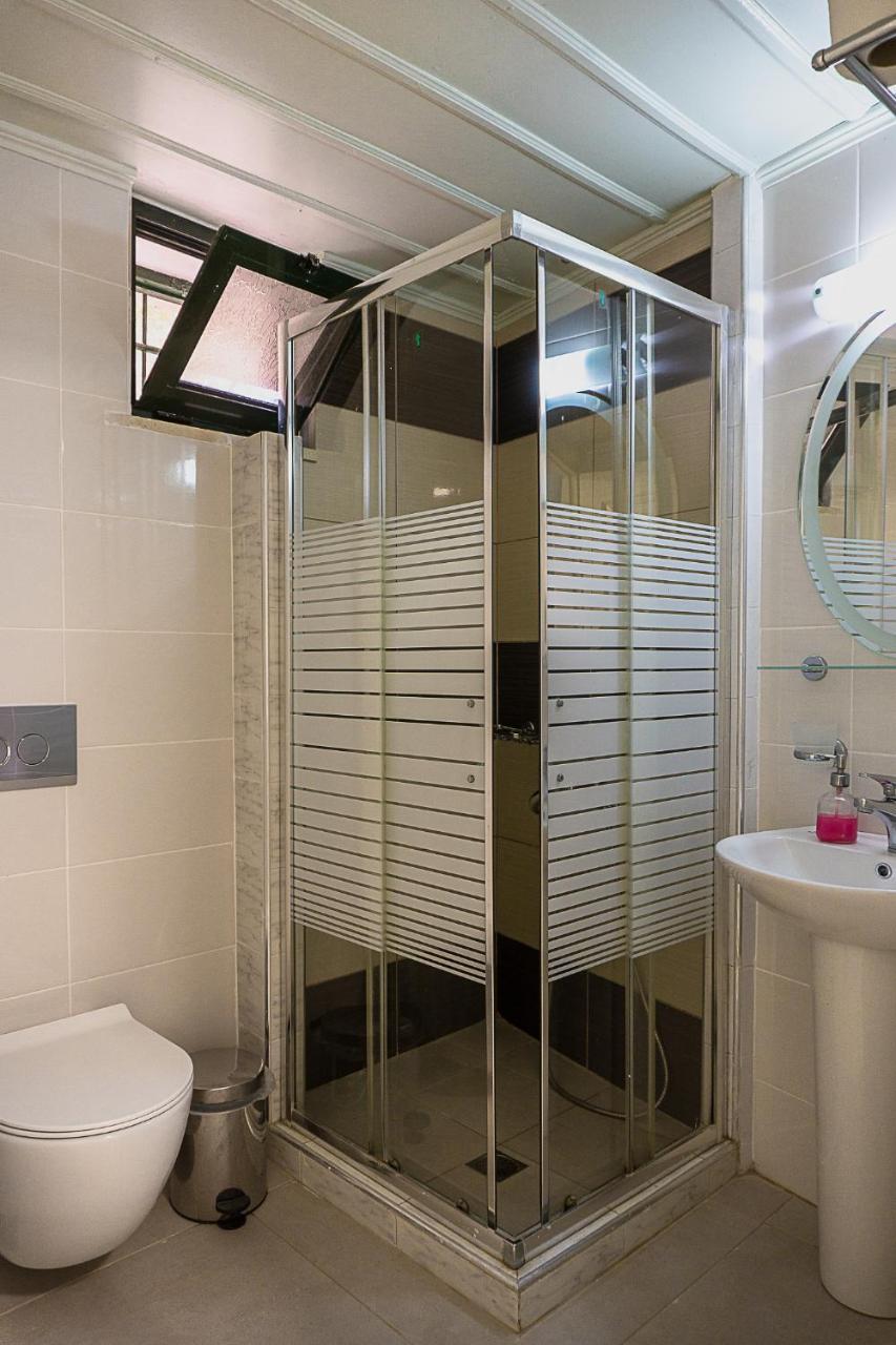 Anastasia Apartments 