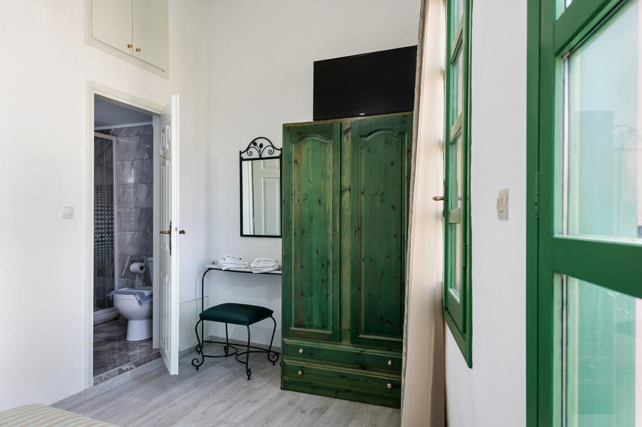 Anastasia Apartments 