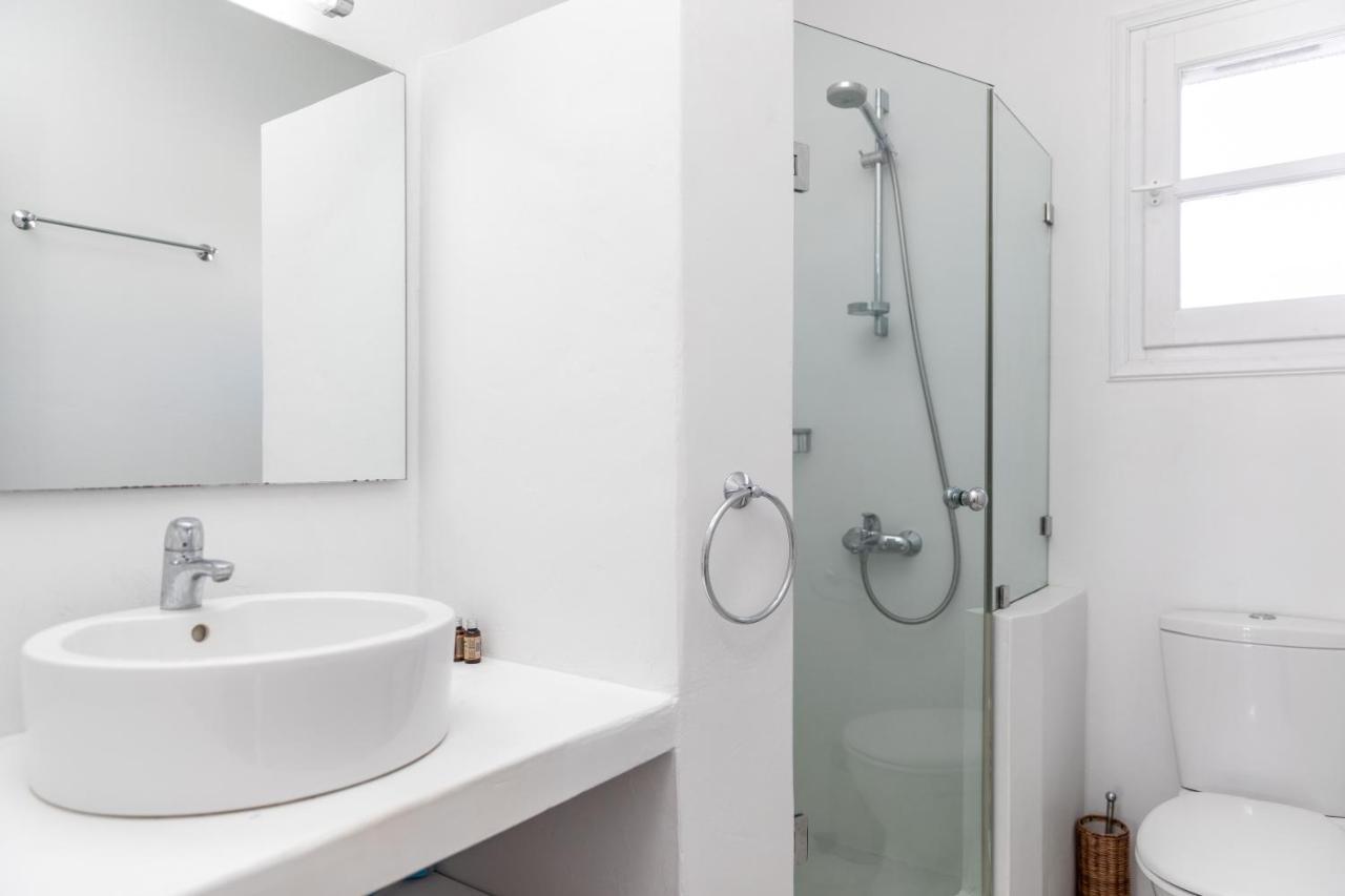 Glyfada View Studios 3 *