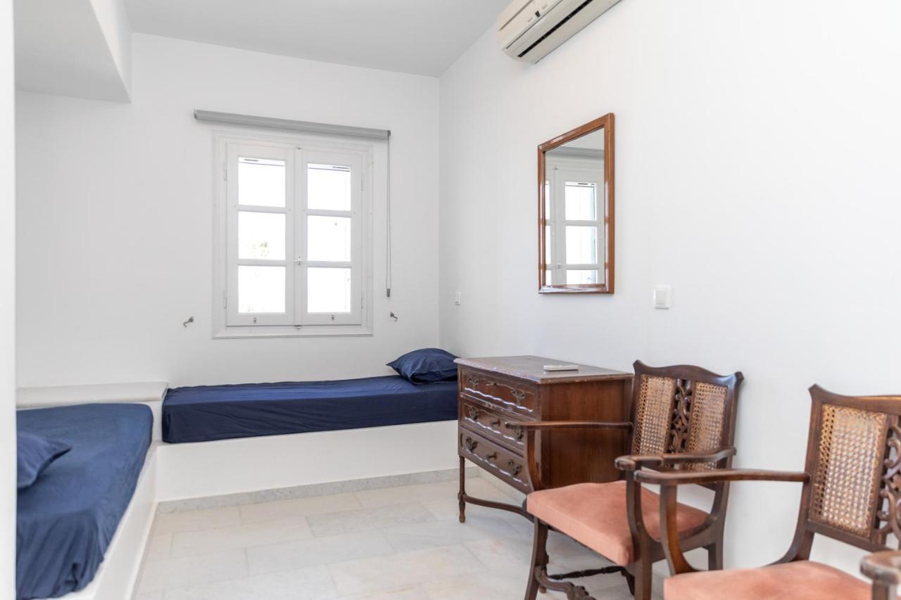 Glyfada View Studios 3 *
