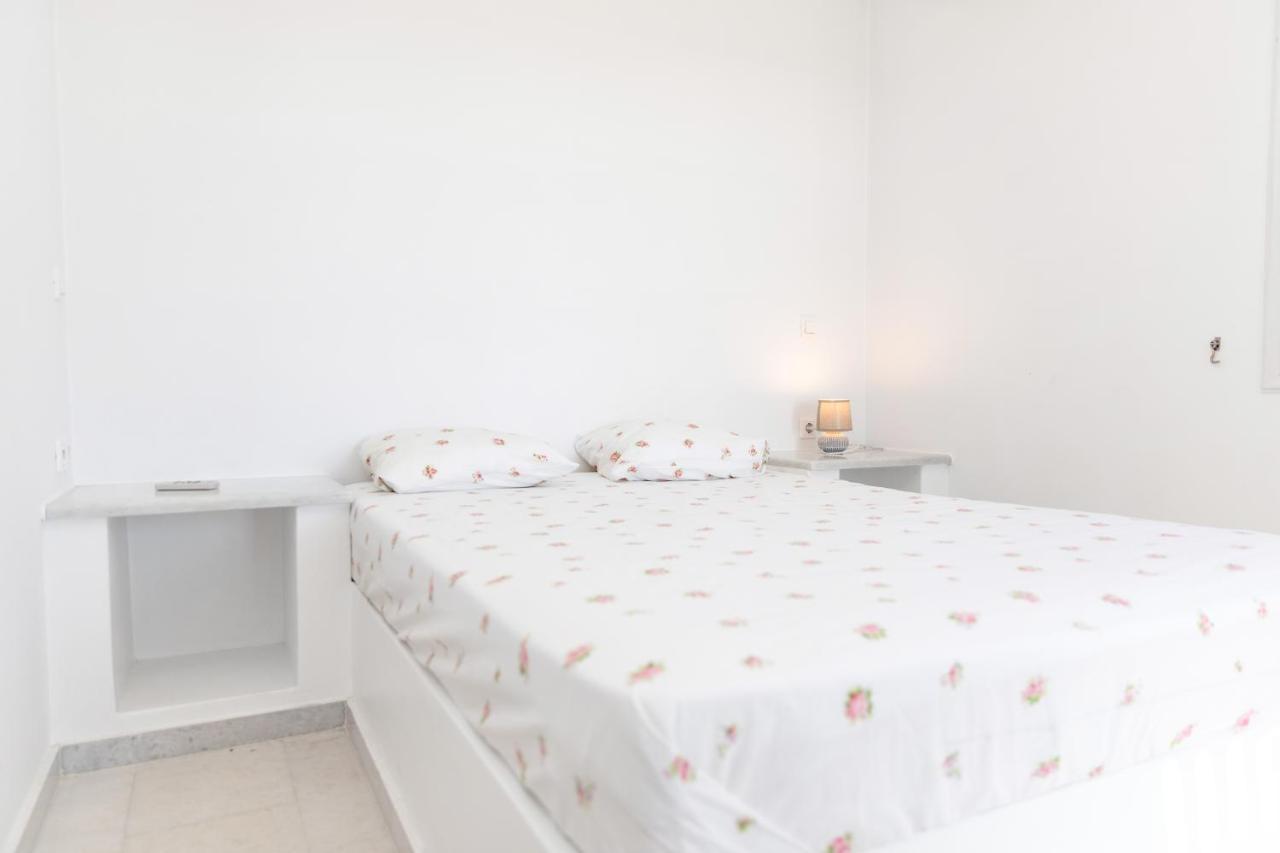 Glyfada View Studios 3 *