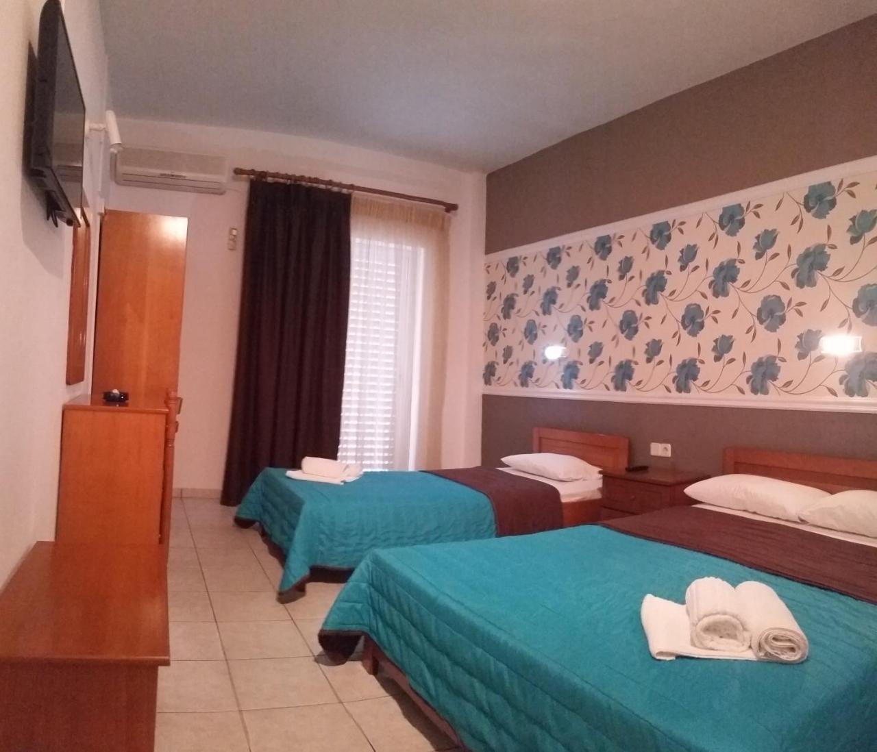 Stella Rooms 2 *
