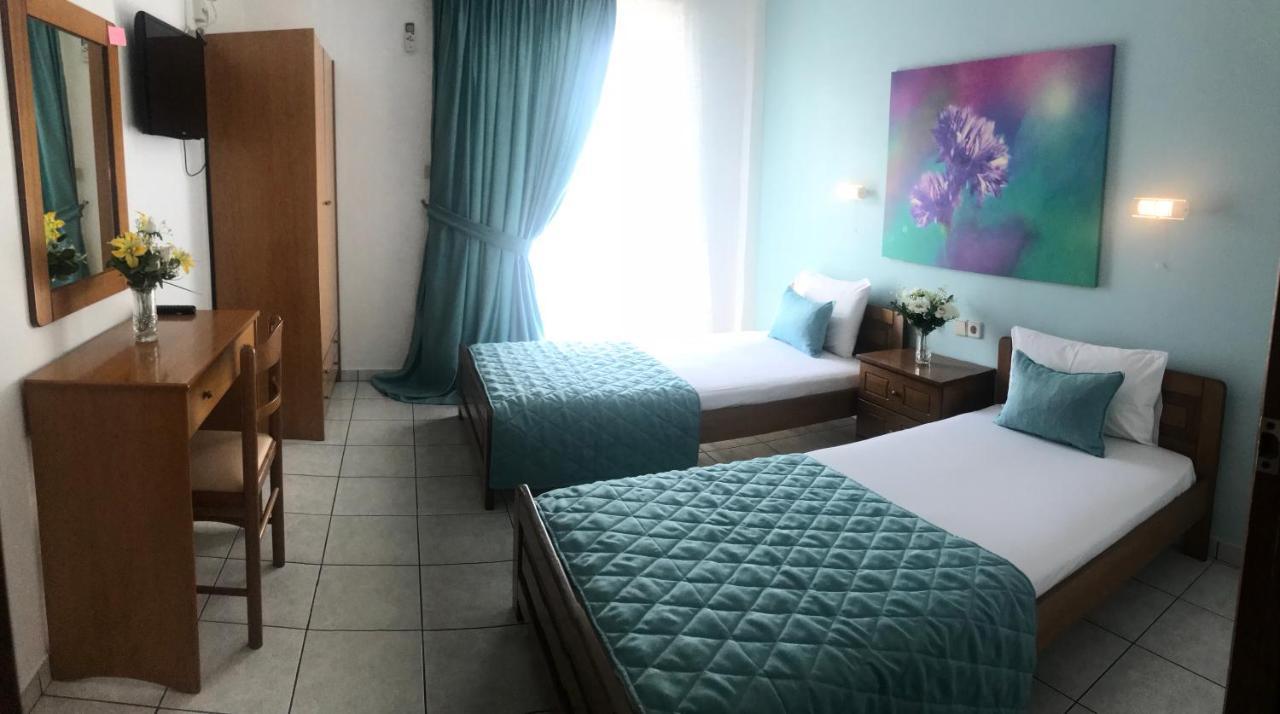 Stella Rooms 2 *