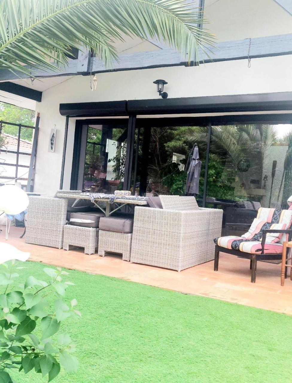 Villa Zaphira Chambres Hotes à Gujan-mestras