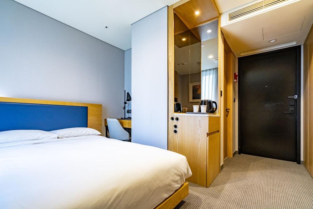 Haeundae Convention Hotel