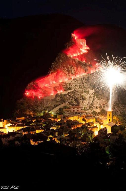 L'orbitelle em Entrevaux