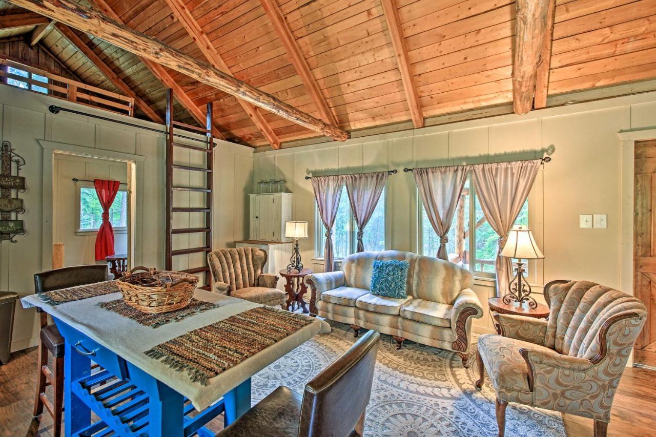 Hilltop Reynolds Roost by Lake Koocanusa! em Rexford
