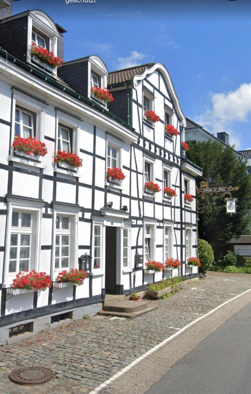 Hotel Zur Post Dabringhausen - Contactless Self Check-In em Wermelskirchen