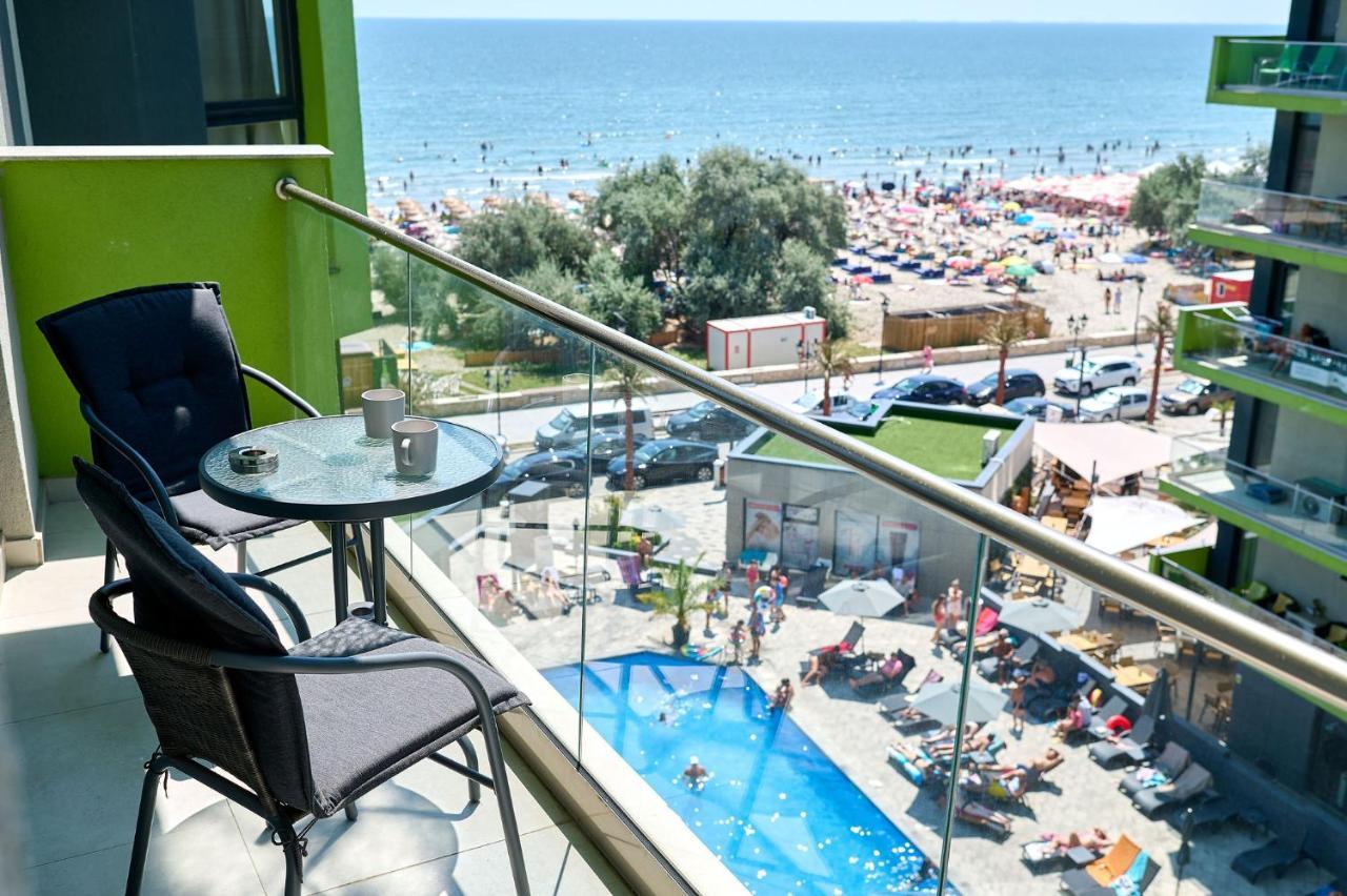 Azurre Apartment Spa & Pool Beach Resort