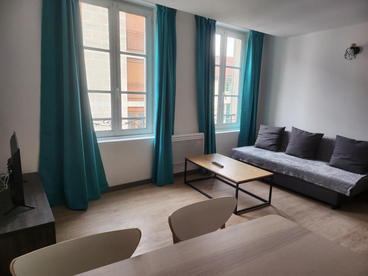 Spacieux 2 Chambres, Paisible em Bar-le-duc