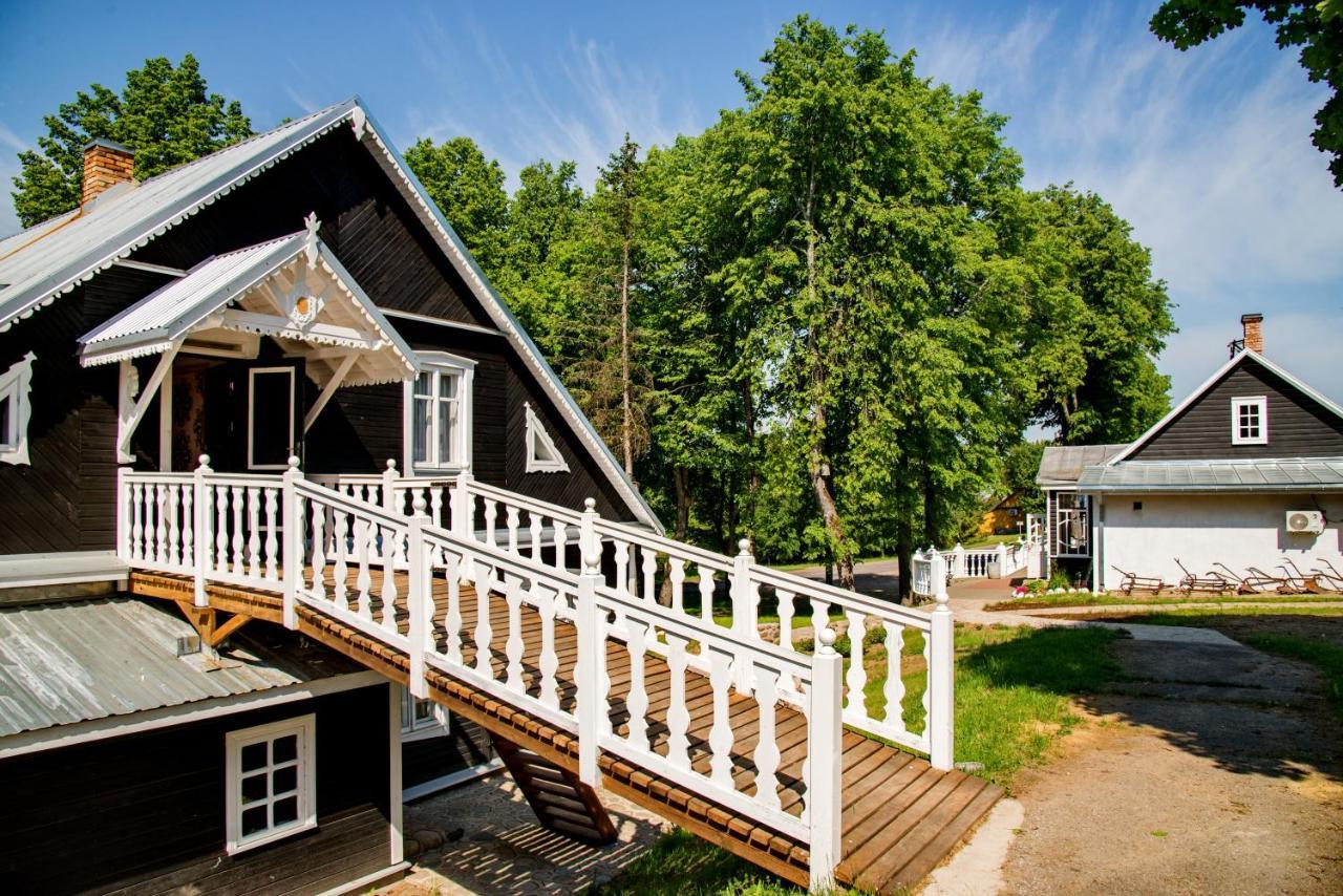 Skiemoniu Dvaras in Anyksciai