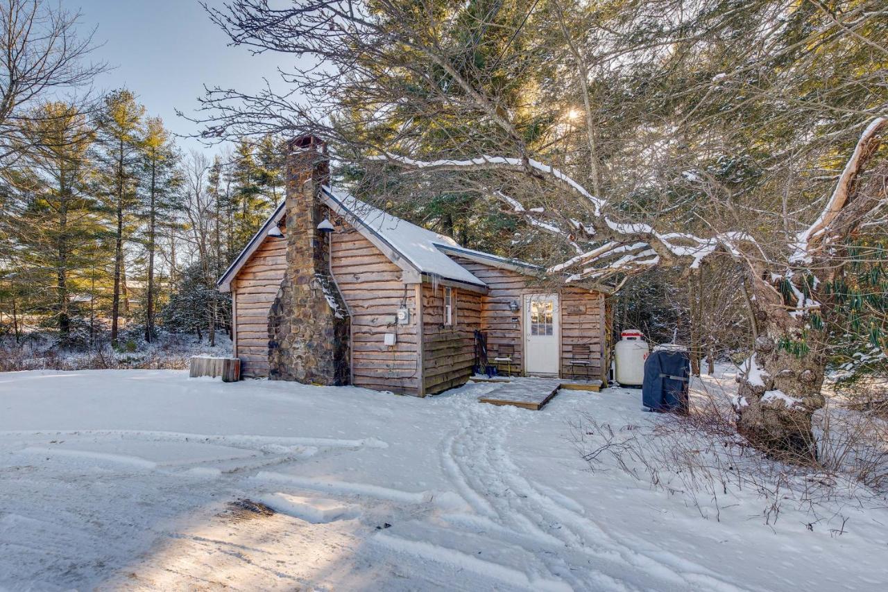 4 Mi To Big Boulder Lake Poconos Cabin Escape! em Blakeslee