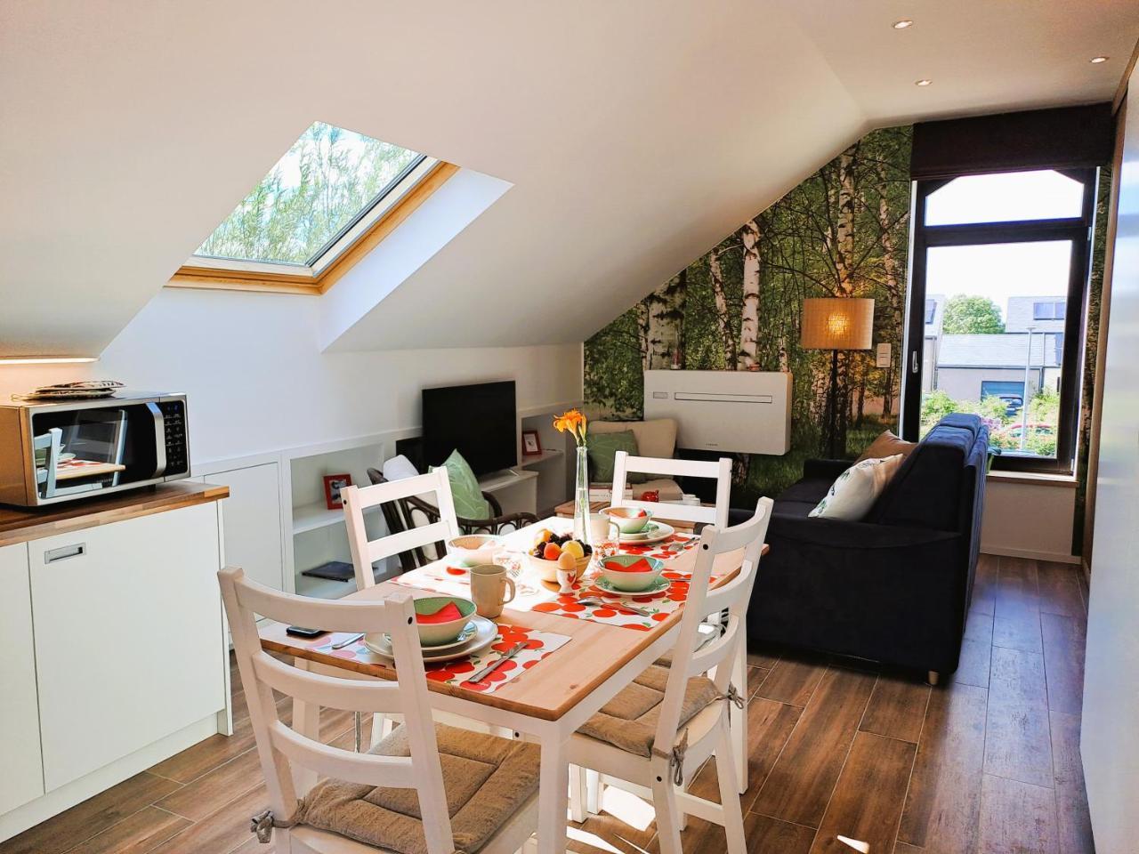 Studio 4 Pers Avec Balcon Et Jardin in Liege-region