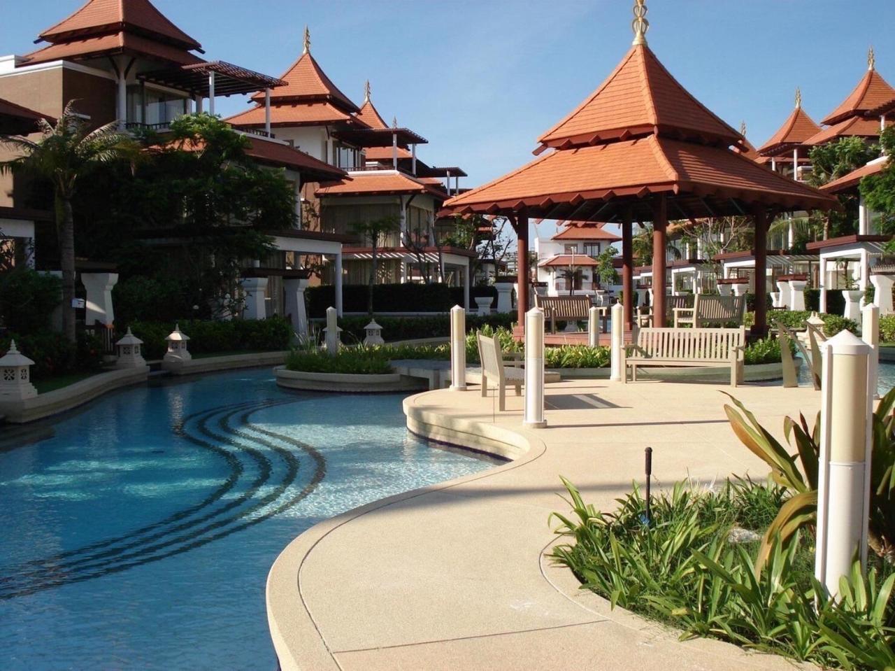 Boathouse Huahin Pool Villa