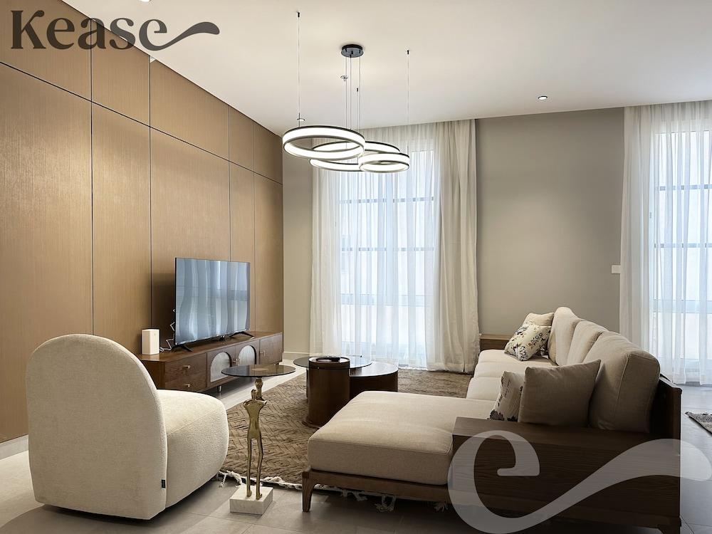 Kease Ar Rabi D-5 Royal Design  Gz89