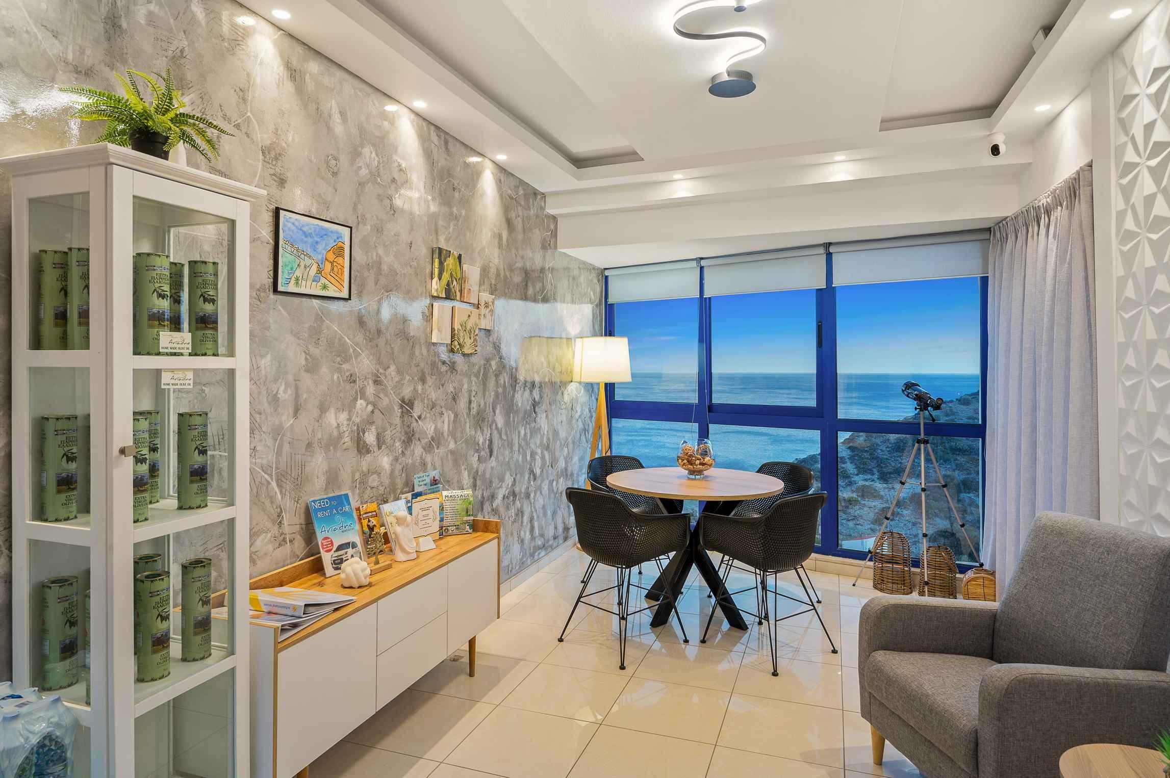 Ariadne Apartments & Studios 3 *