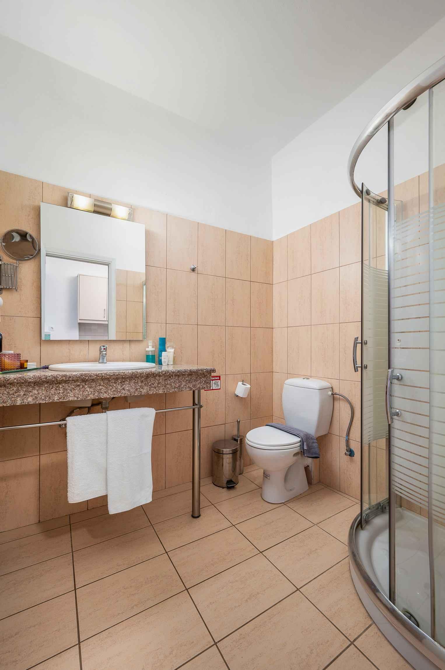 Ariadne Apartments & Studios 3 *