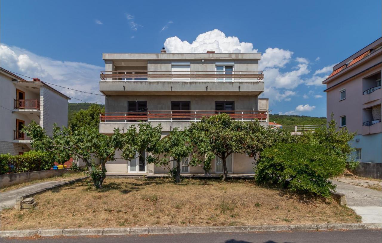 Beautiful Apartment In Crikvenica With Kitchen