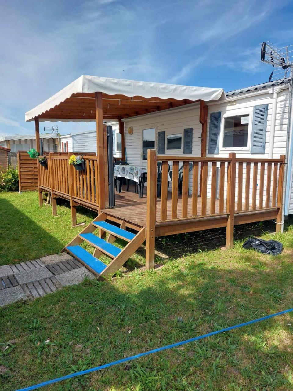 Mobil Home Camping 3 Etoiles Les Ollivaud à La-baule