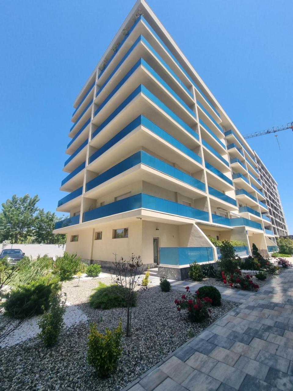 Marina Surf Residence
