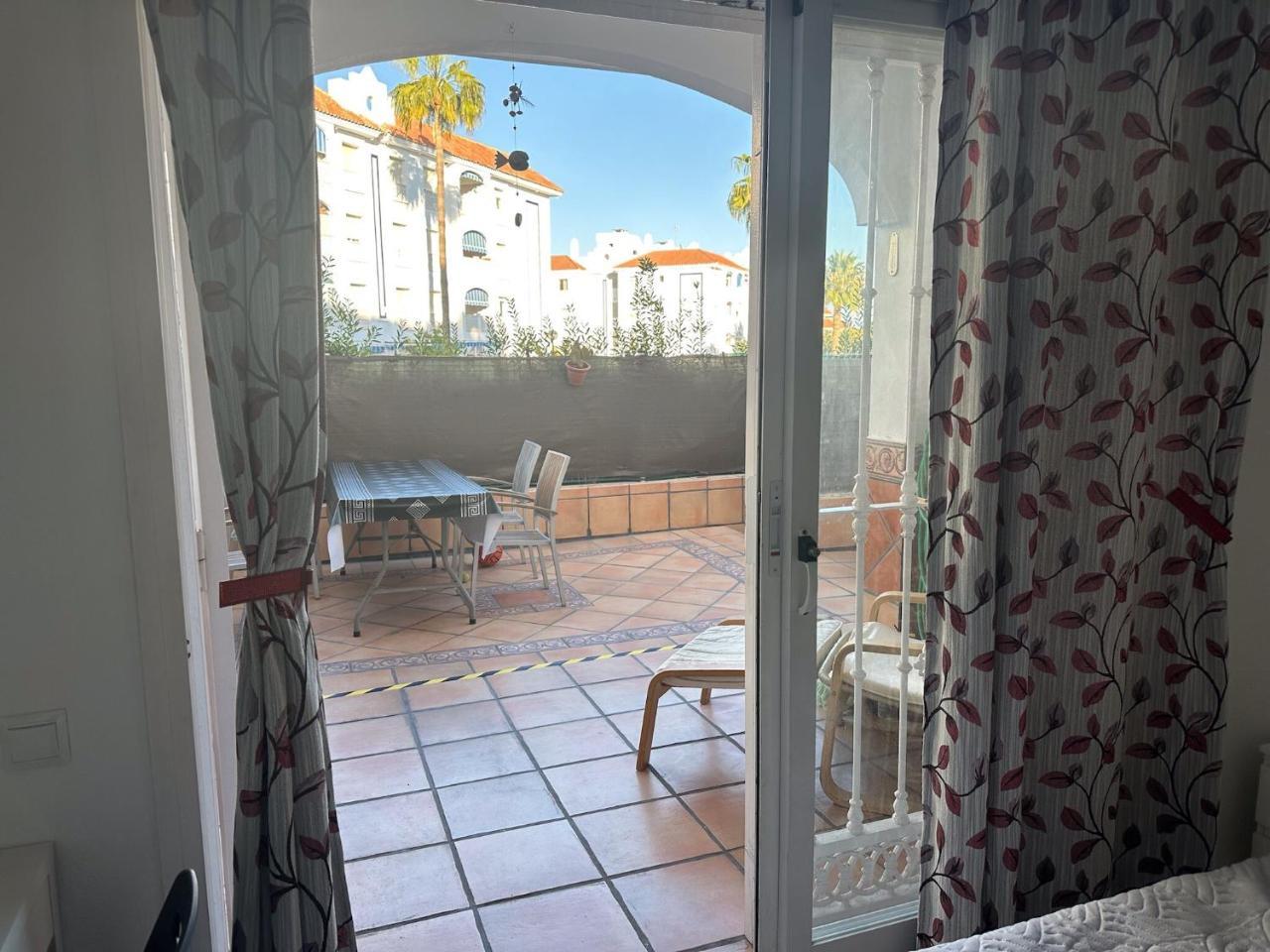 Torremolinos Habitaciones Privada En Apartamentos Compartidos (adults Only)