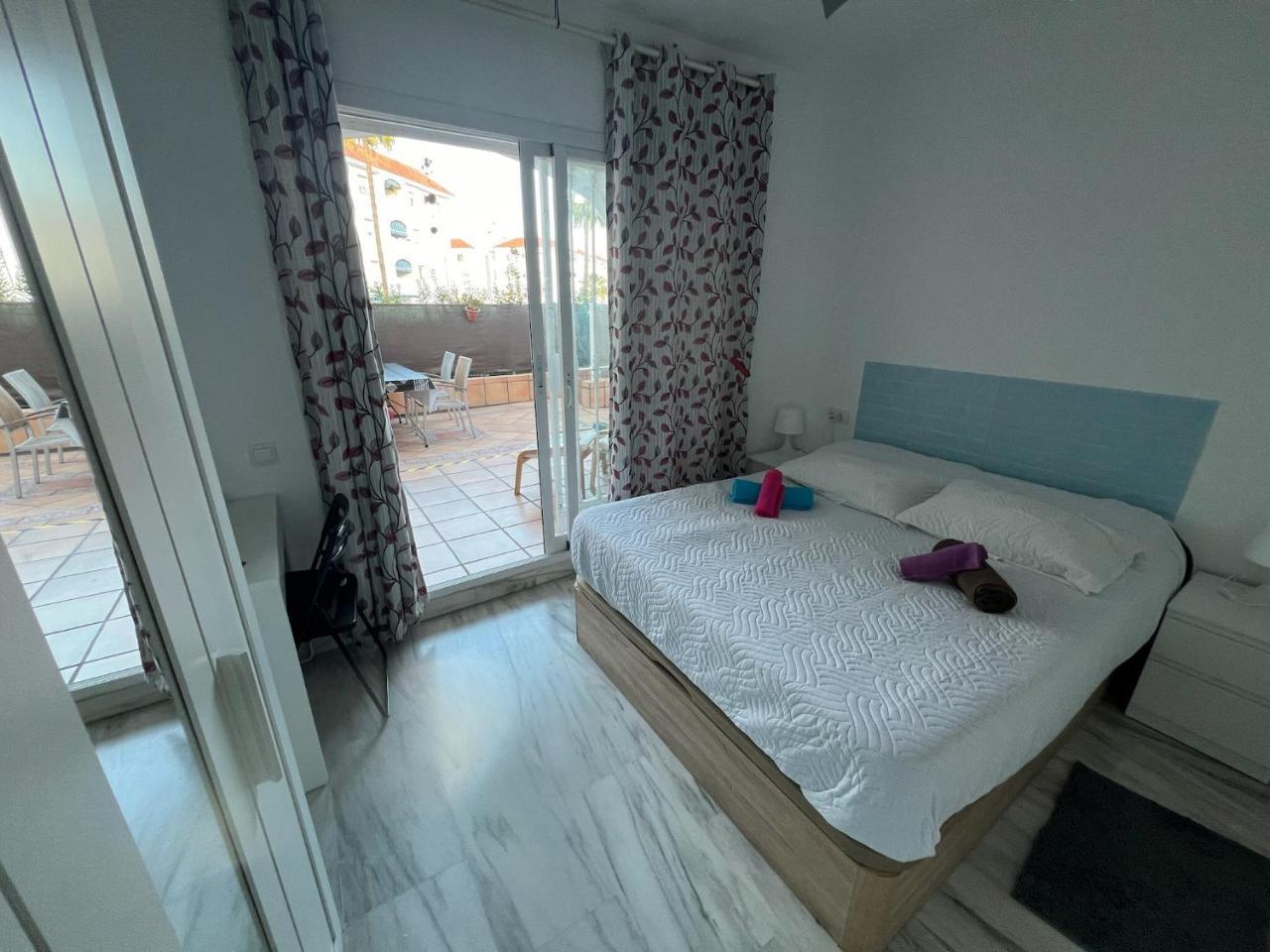Torremolinos Habitaciones Privada En Apartamentos Compartidos (adults Only)
