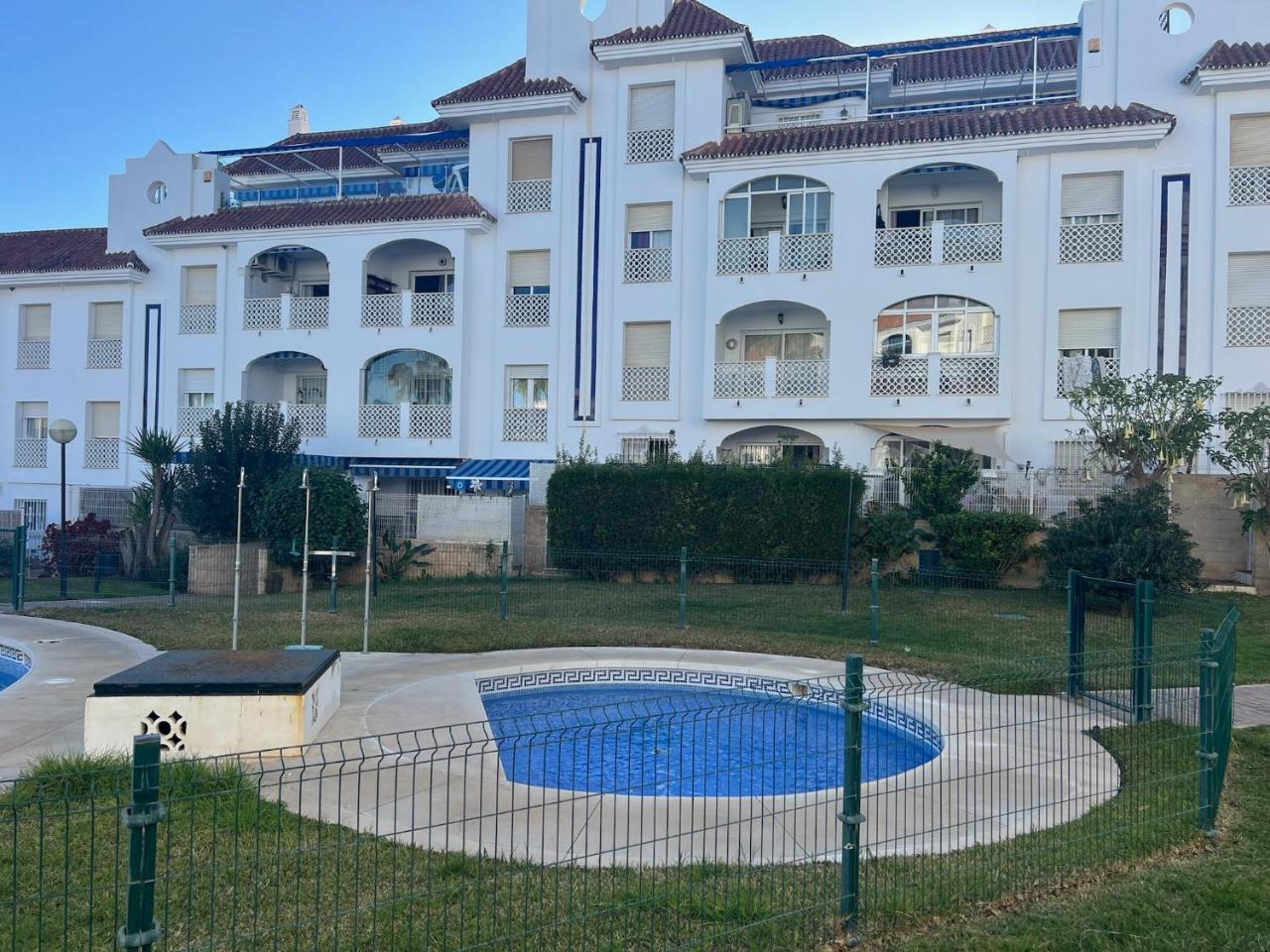 Torremolinos Habitaciones Privada En Apartamentos Compartidos (adults Only)