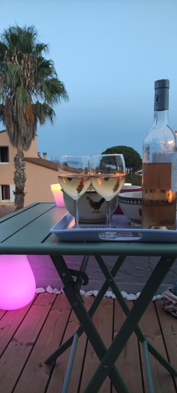 Suite Avec Tropezienne Vue Mer (Adults Only) à Hyeres