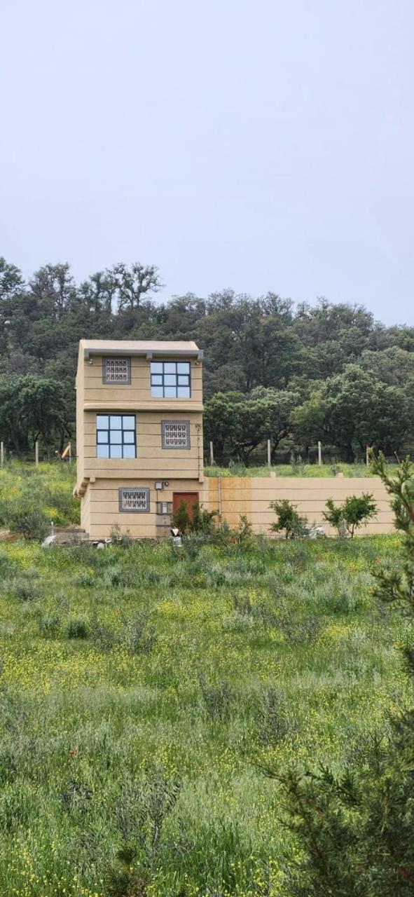 Gite a la Ferme Aguelmous Reserve Aux Familles 3 Suites em Khenifra-region