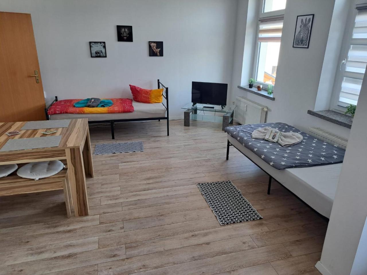 Stellas Monteurwohnungen em Crimmitschau