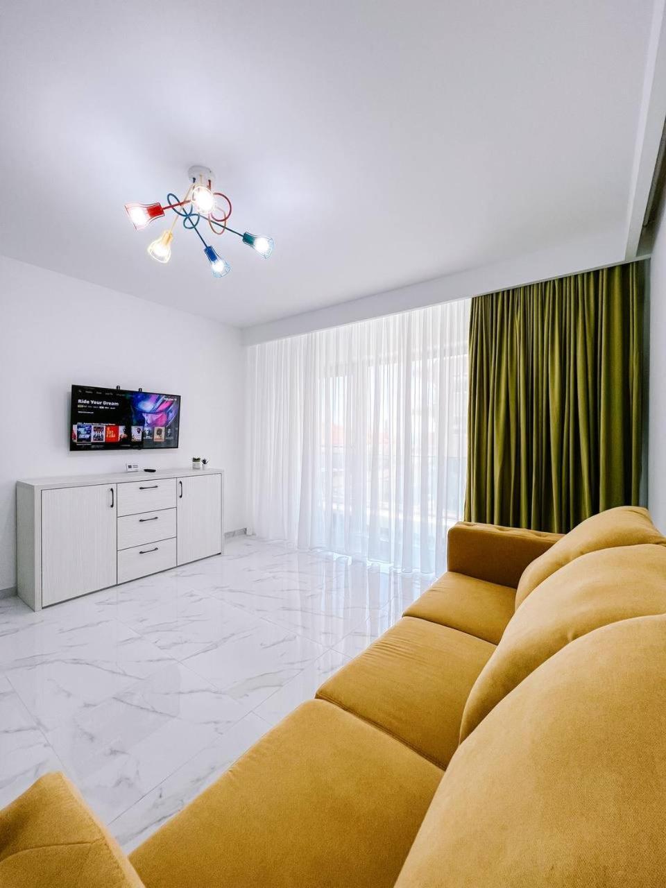 Lemon Apartment 25 by Sea View