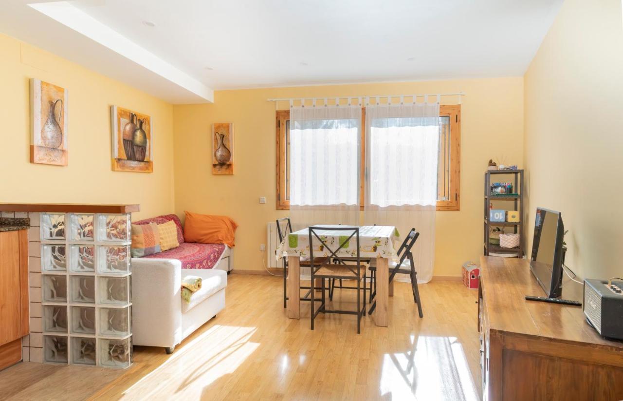 Apartament A Gombren Girona Amb Vistes A La Natura