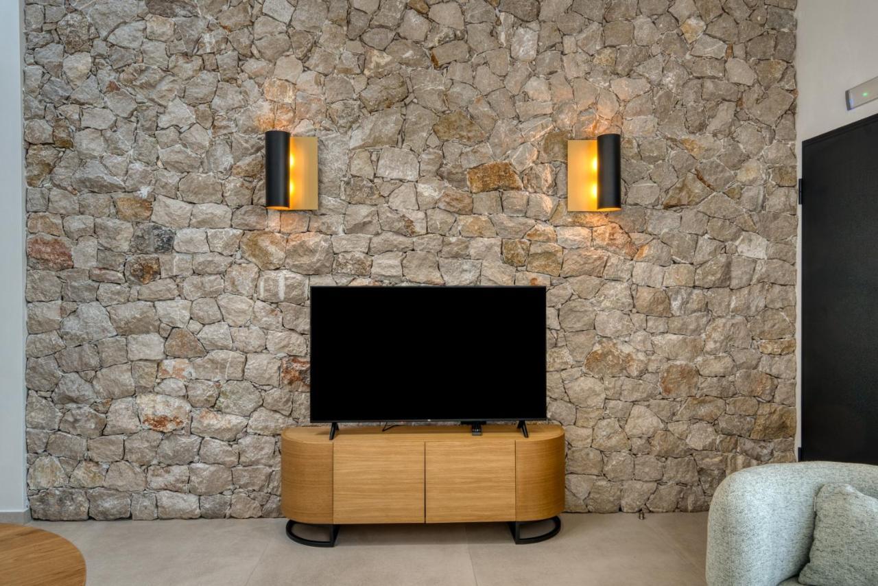 Anima Deluxe Suites, , 