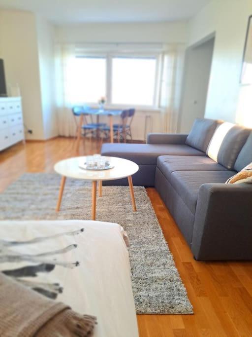18 - Cozy Apartment with View, Top 7th Floor à Kemi