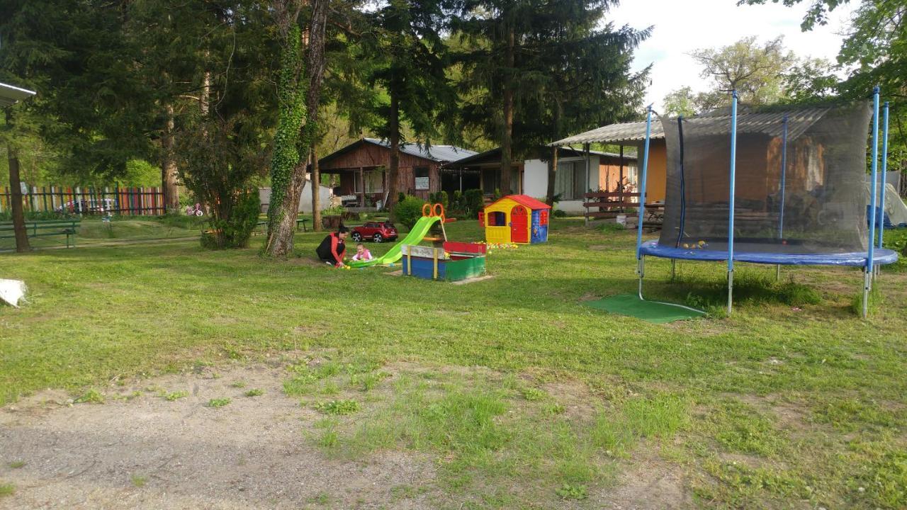 Къща За Гости Дъга em Troyan