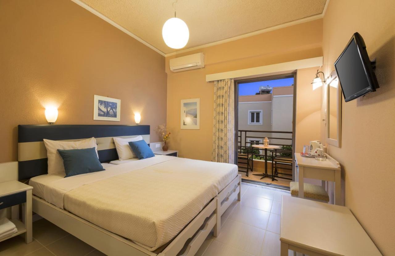 Rea Hotel & Studios 2 *