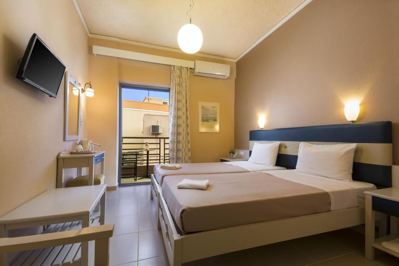 Rea Hotel & Studios 2 *
