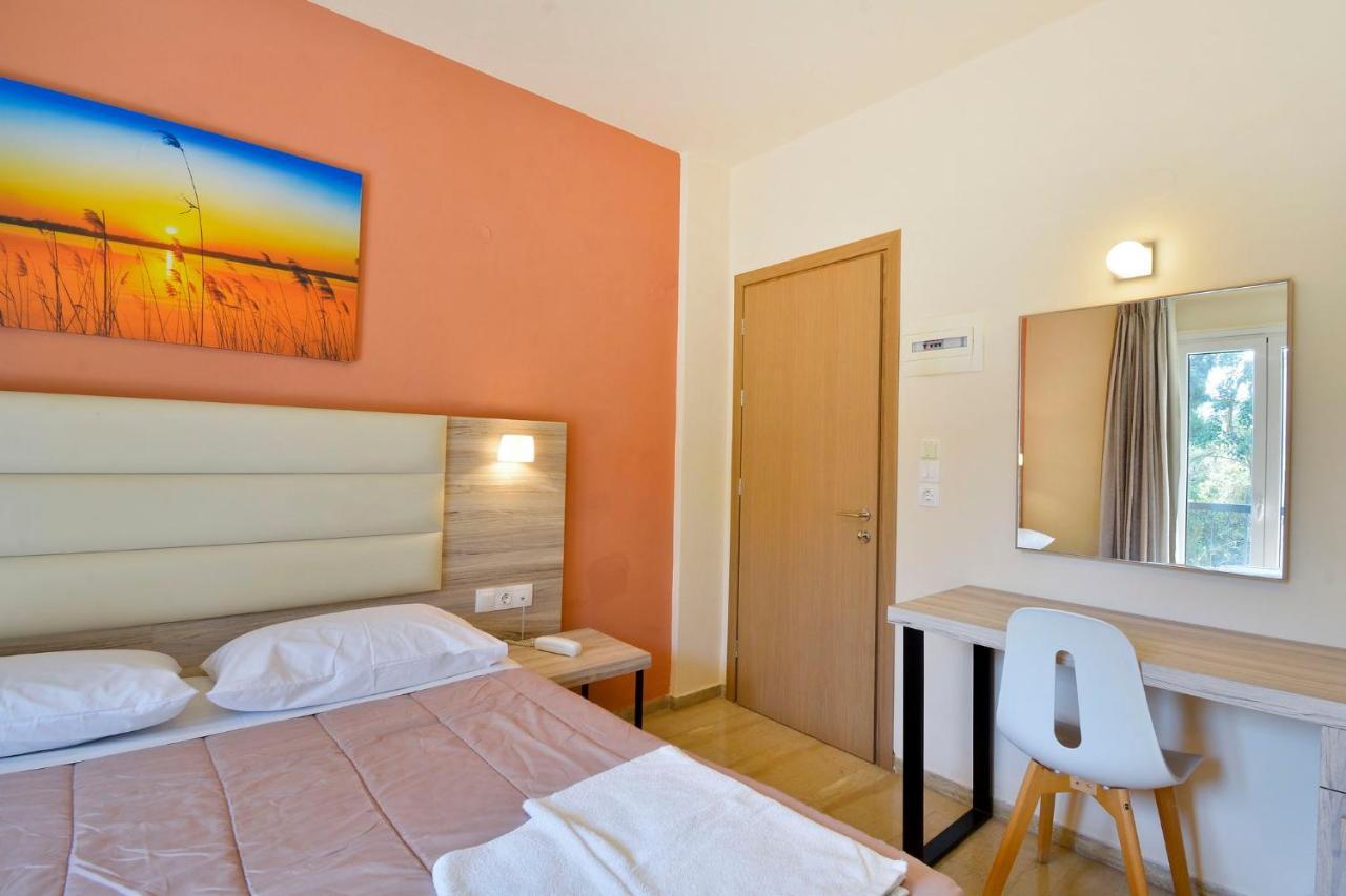 Orpheus Hotel 1 *