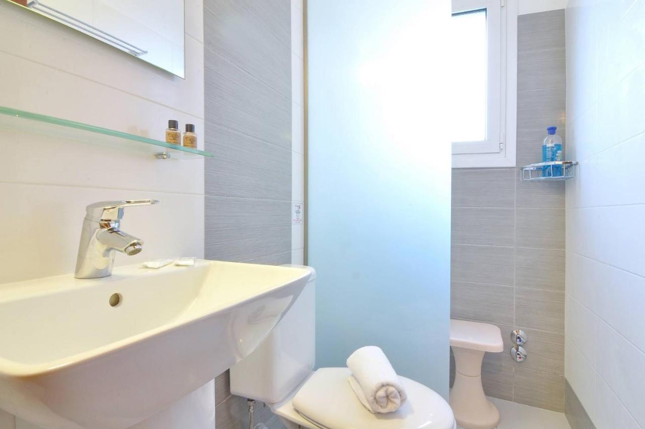 Orpheus Hotel 1 *