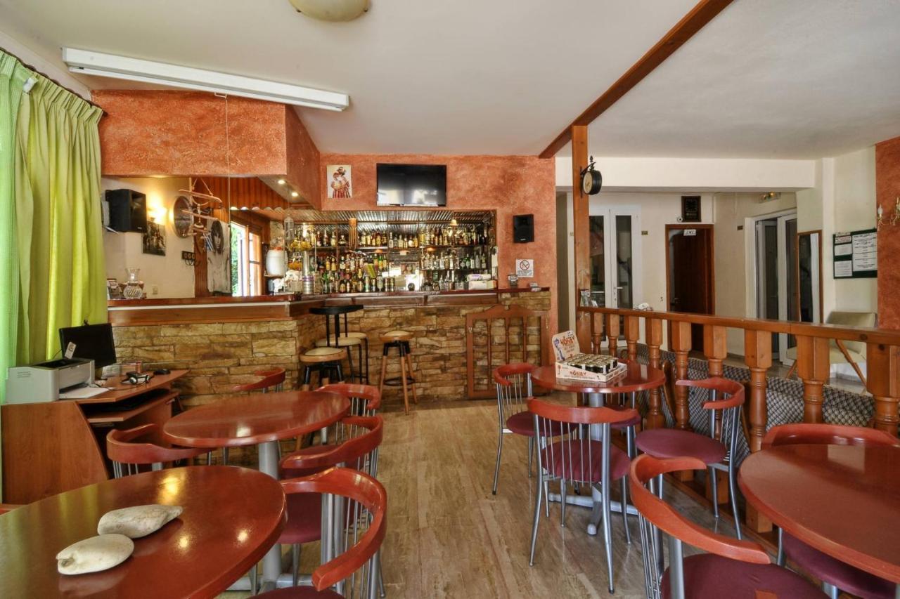 Orpheus Hotel 1 *