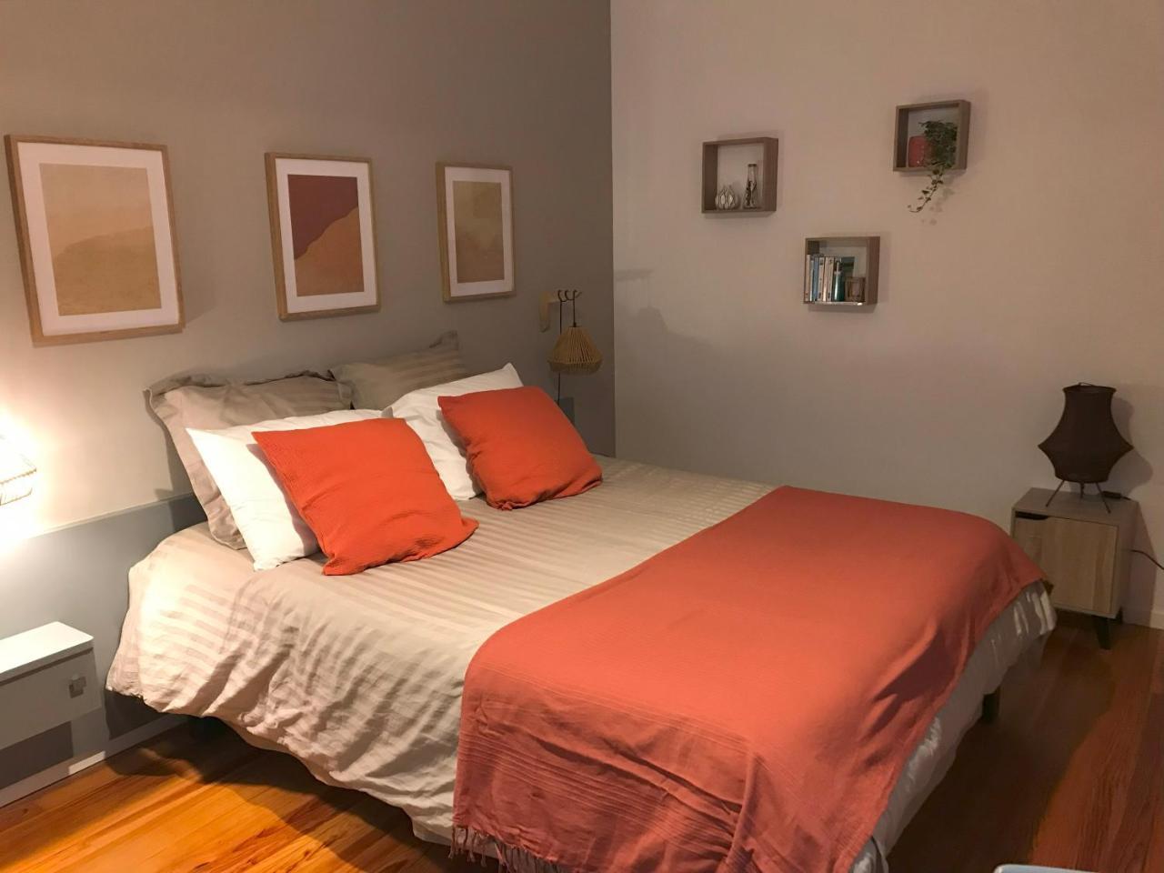 Chambre D'hotes 'Sous Le Magnolia' em Oloron-sainte-marie