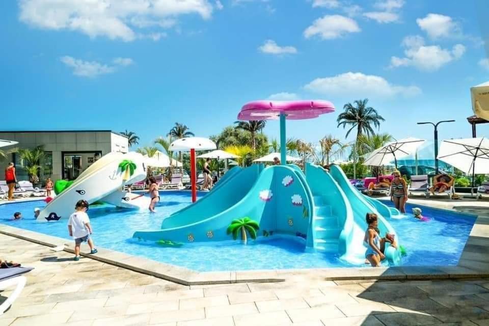 Victoria Endless Summer Mamaia Nord Apartaments