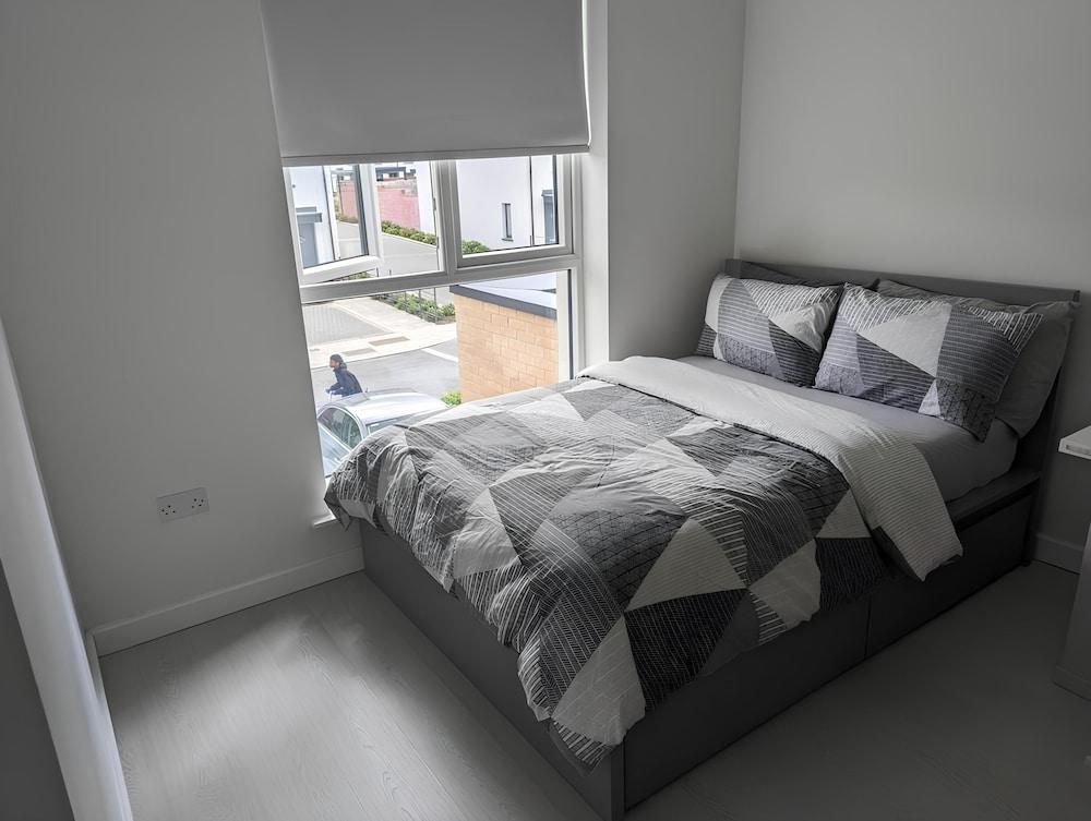 Private Rooms In A Peaceful Neighborhood