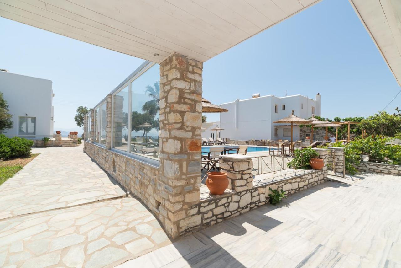Christiana Hotel 3 *