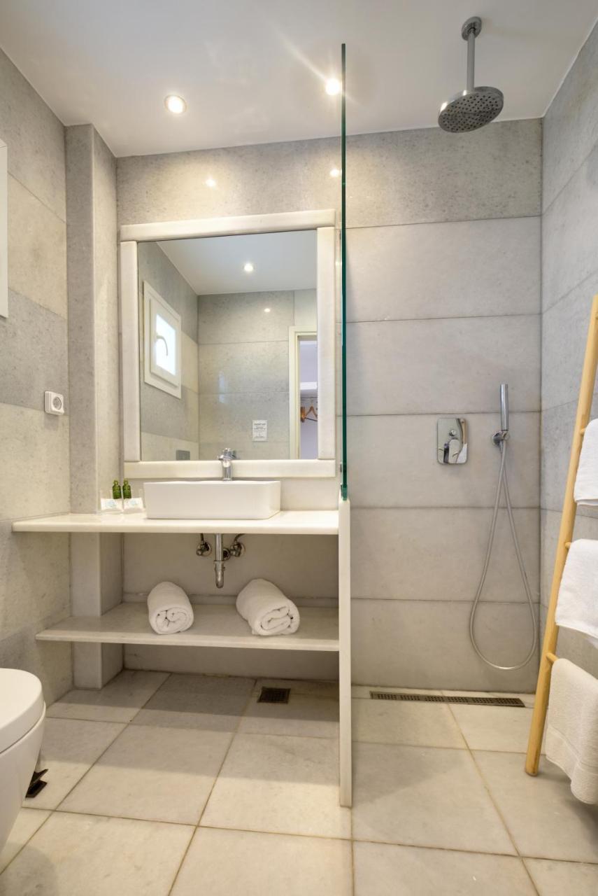 Christiana Hotel 3 *