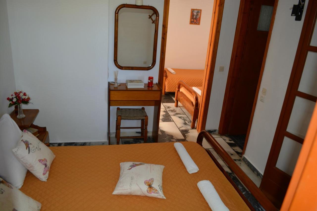 Studios Dimitra 3 *